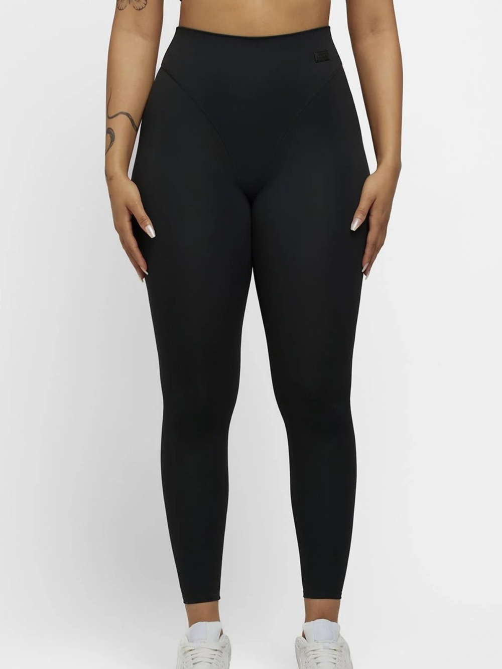 Nama Black Body Butter Contour Leggings Women’s Sz S